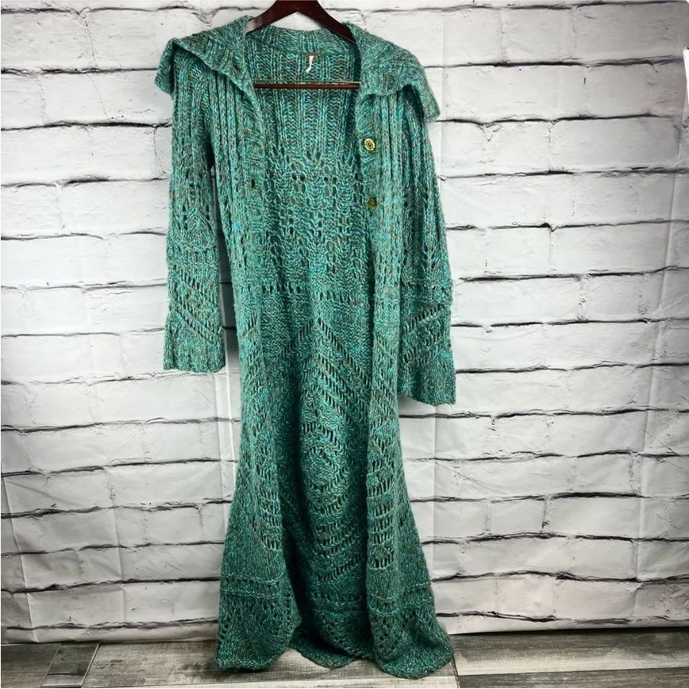 Like new Free People Budapest Dream Crochet duster - Picture 8 of 10